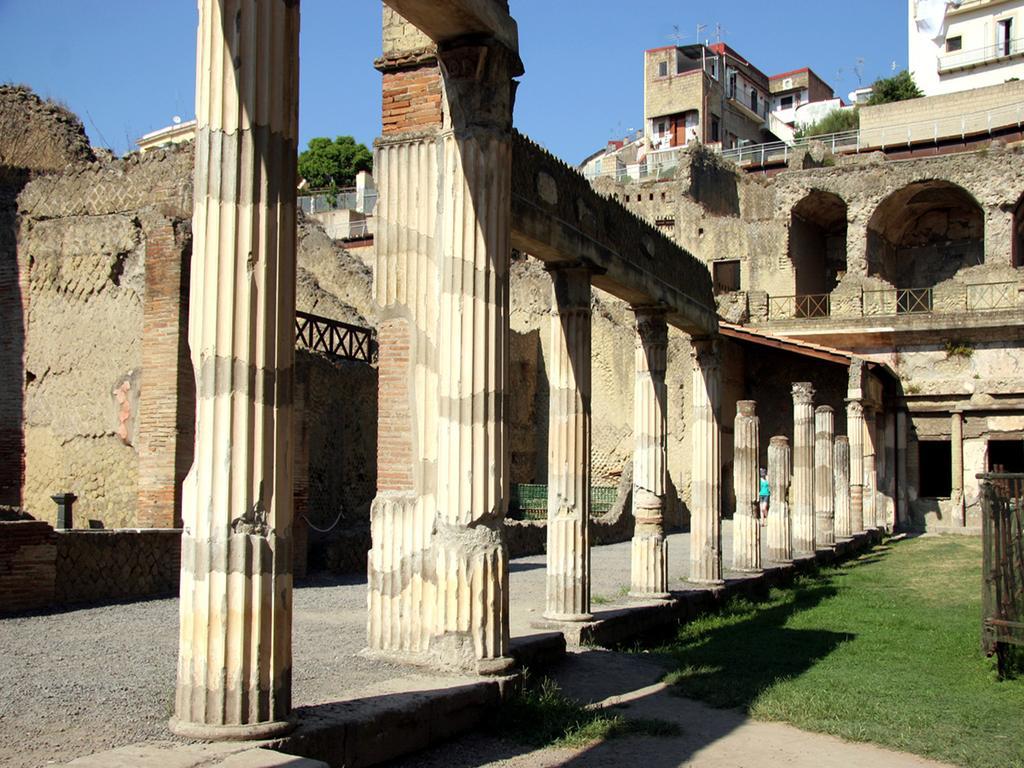 Bed & Breakfast A Castel Capuano Наполи Екстериор снимка
