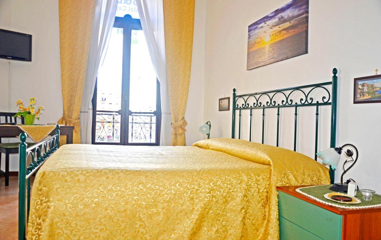 Bed & Breakfast A Castel Capuano Наполи Екстериор снимка
